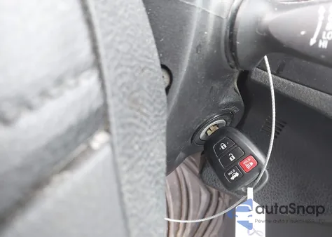 2015 Toyota Corolla Le from USA, damaged, VIN 5YFBURHE3FP270646